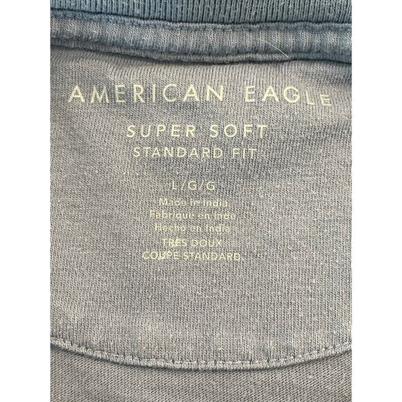 American Eagle Ombre blue tee men's L with floral fade - Picture 3 of 8